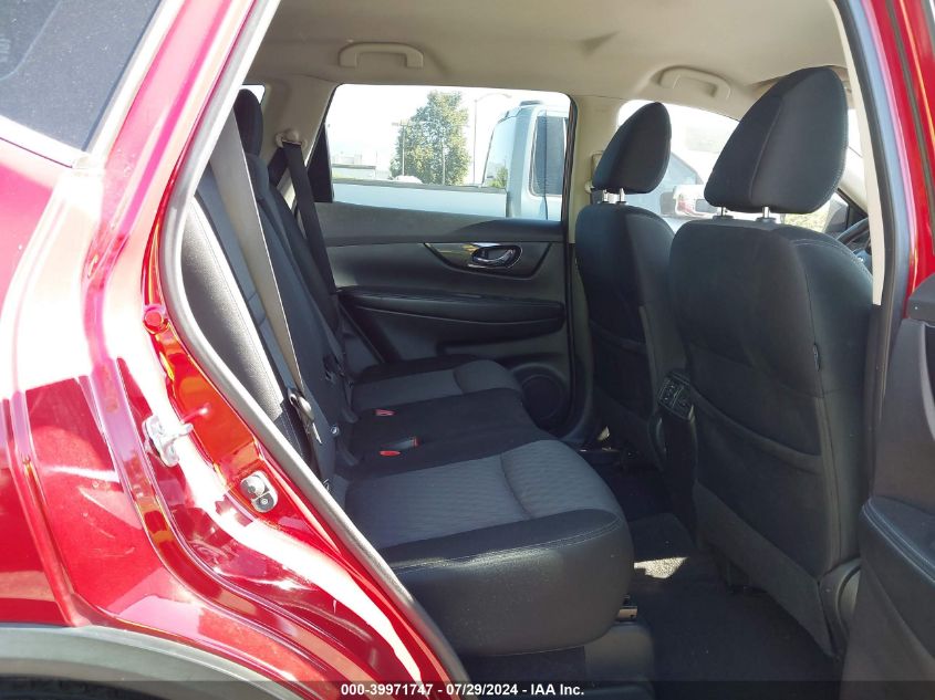 2017 Nissan Rogue S VIN: JN8AT2MT2HW384937 Lot: 39971747