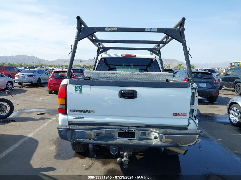 2005 GMC Sierra K2500 Heavy Duty VIN: 1GTHK29UX5E142672 Lot: 39971945