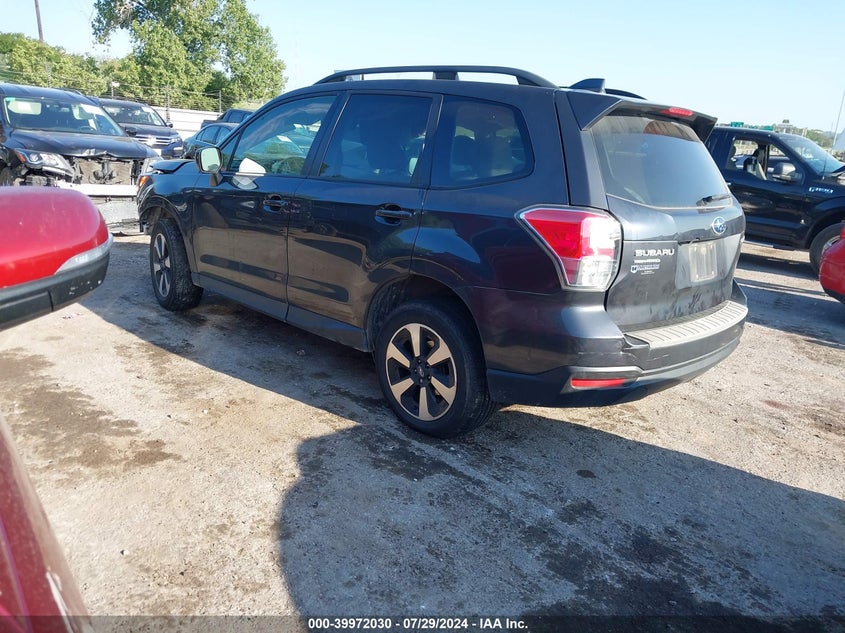 VIN JF2SJAECXJH412963 2018 SUBARU FORESTER 2.5I PREMIUM