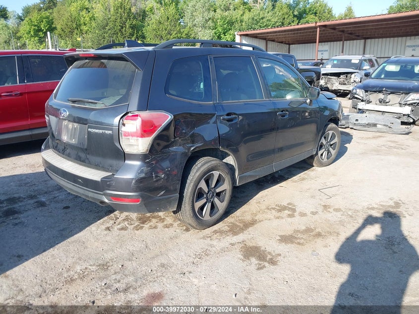 VIN JF2SJAECXJH412963 2018 SUBARU FORESTER 2.5I PREMIUM