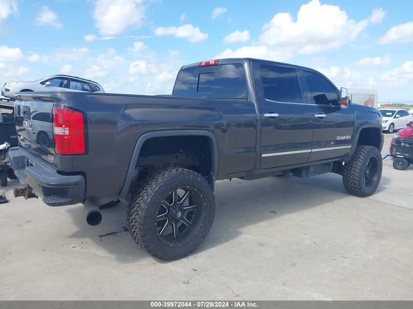 2016 GMC SIERRA 2500HD SLT - 1GT12TE80GF211351