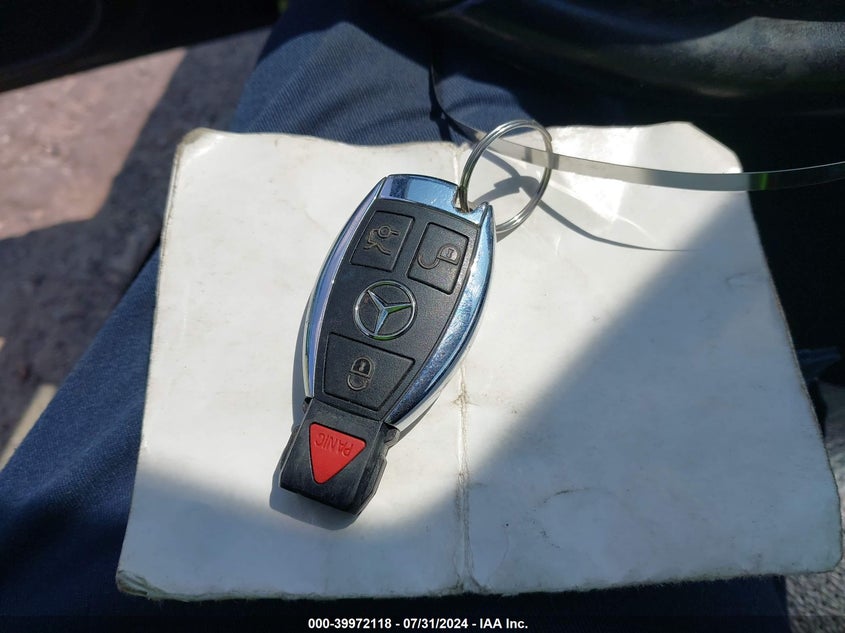 2014 Mercedes-Benz C 250 VIN: WDDGJ4HB7EG276527 Lot: 39972118