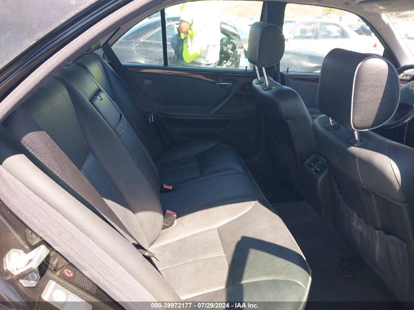 2000 Mercedes-Benz E 430 4M VIN: WDBJF83J5YX037794 Lot: 39972177