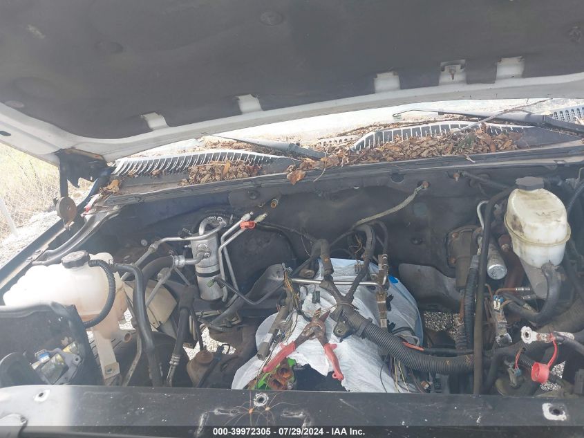 2005 Chevrolet Suburban 1500 Ls VIN: 3GNFK16Z85G280552 Lot: 39972305