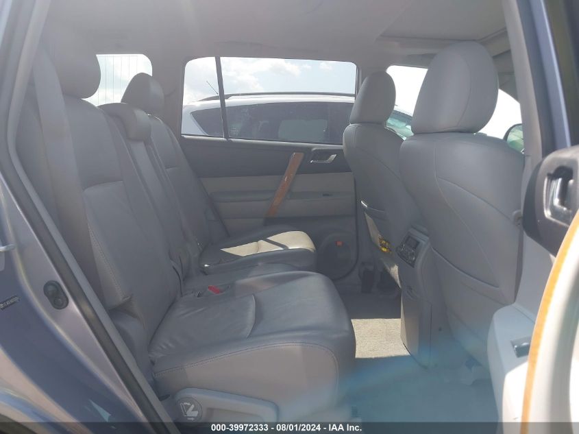 2010 Toyota Highlander Hybrid Limited V6 VIN: JTEJW3EH8A2038306 Lot: 39972333