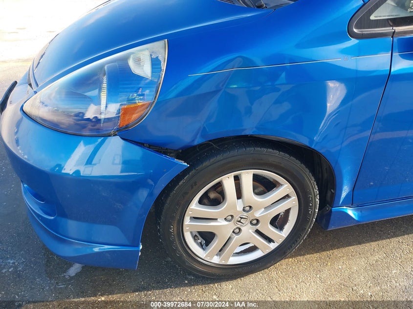 2008 Honda Fit Sport VIN: JHMGD38688S059678 Lot: 39972684