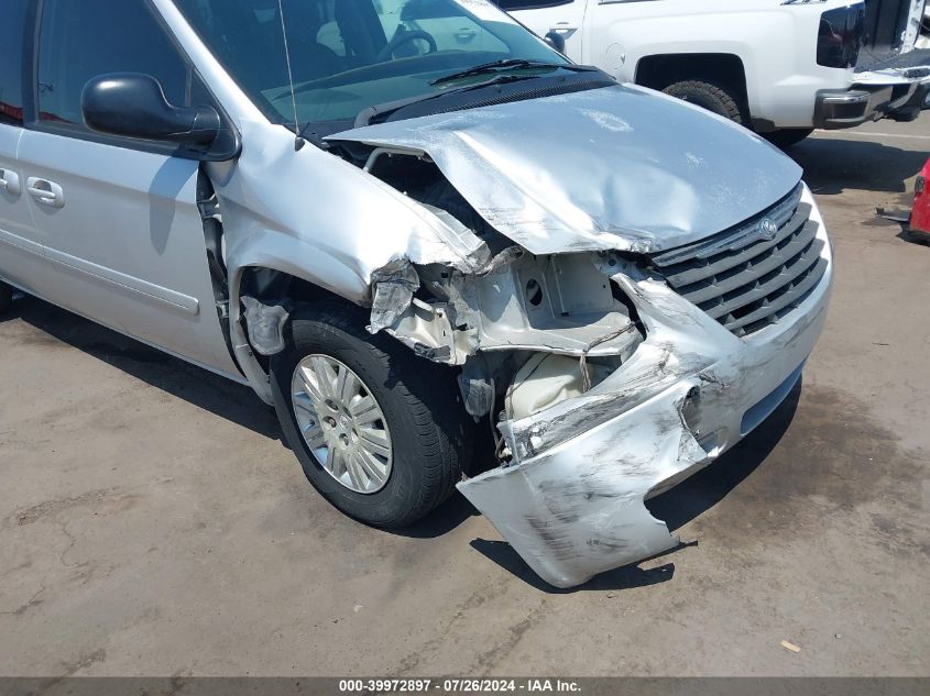 2005 Chrysler Town & Country Lx VIN: 2C4GP44R95R376042 Lot: 39972897