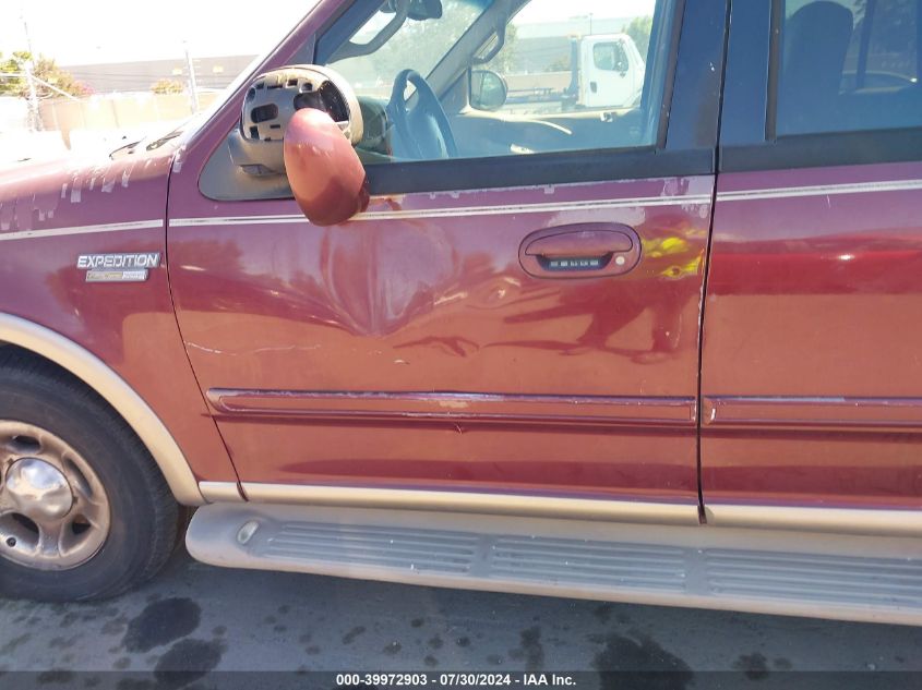 2001 Ford Expedition Eddie Bauer VIN: 1FMEU17L51LA83808 Lot: 39972903