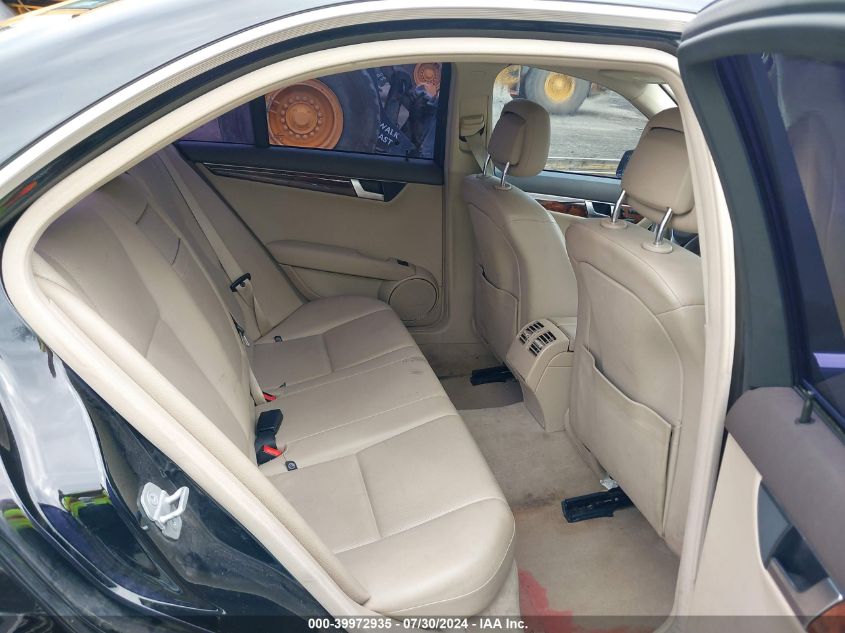 2012 Mercedes-Benz C 250 Luxury/Sport VIN: WDDGF4HB7CR212698 Lot: 39972935