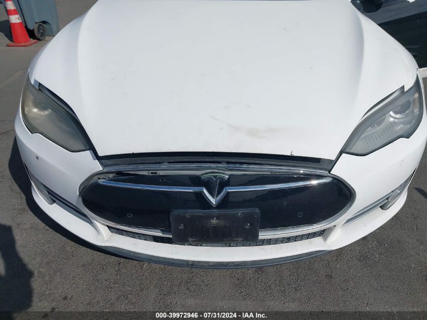 2015 Tesla Model S 85D/P85D VIN: 5YJSA1H48FF080614 Lot: 39972946