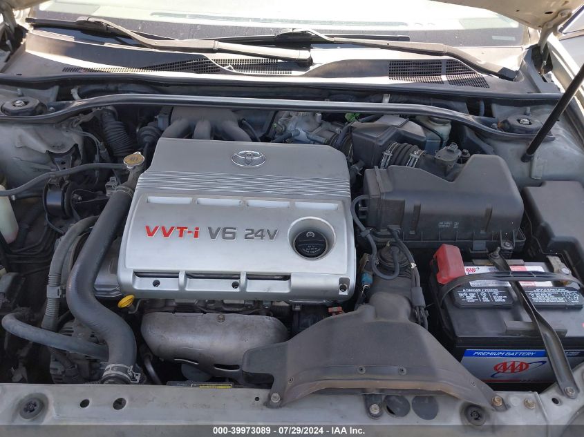 2003 Toyota Camry Le V6 VIN: 4T1BF32K73U048868 Lot: 39973089