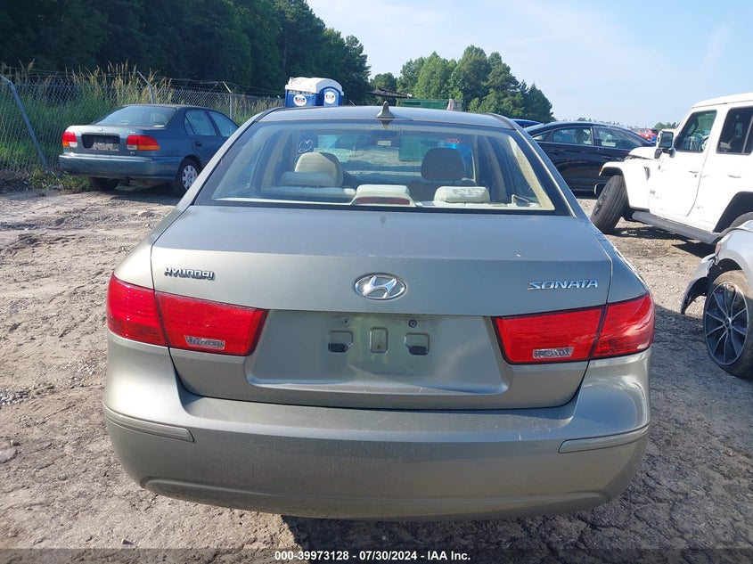 2009 Hyundai Sonata Gls VIN: 5NPET46C29H468463 Lot: 39973128