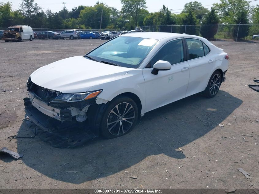 4T1B11HK3KU756317 2019 TOYOTA CAMRY - Image 2