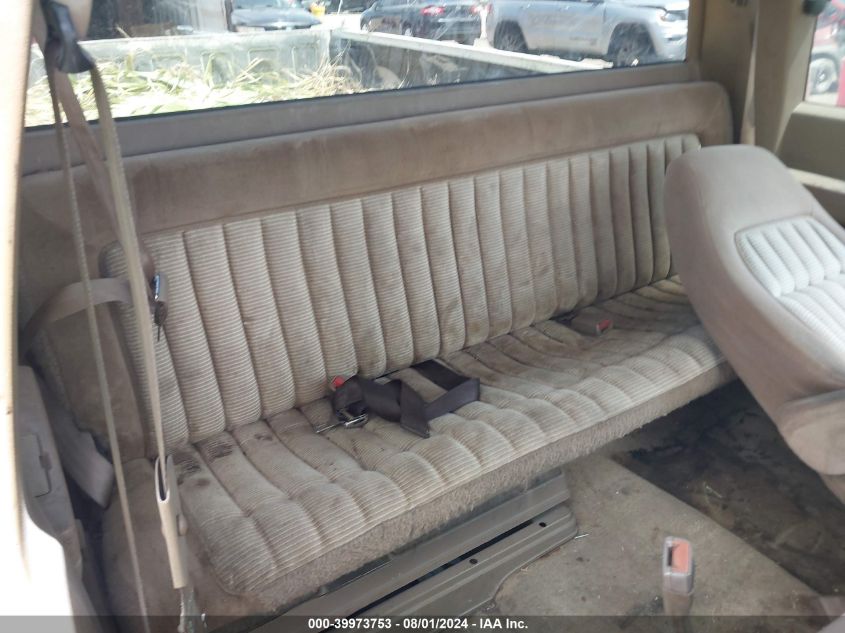 1994 Chevrolet Gmt-400 C1500 VIN: 2GCEC19Z0R1282937 Lot: 39973753