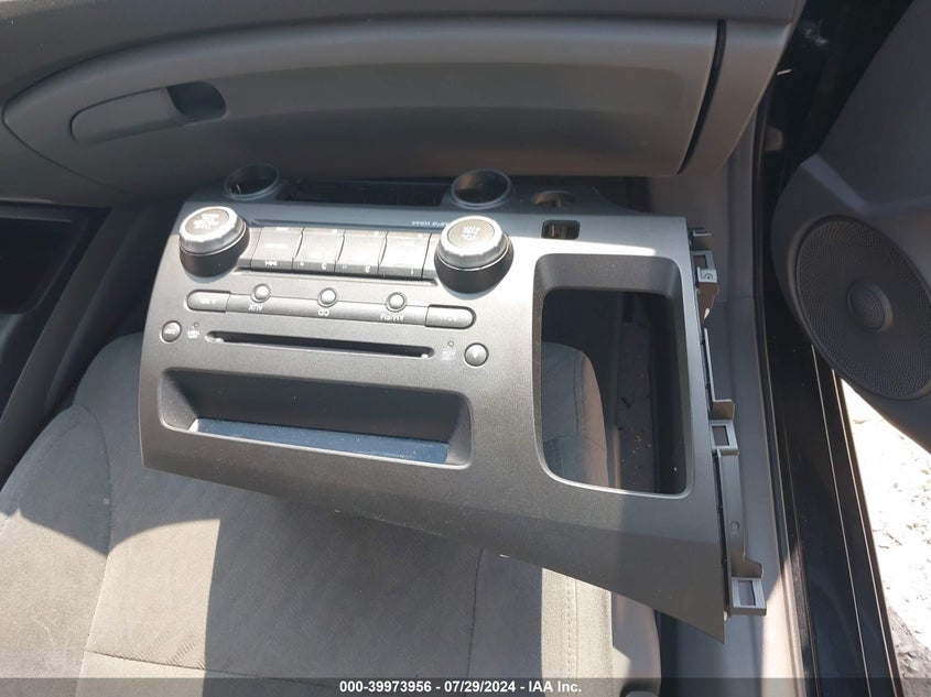 2010 Honda Civic Lx VIN: 2HGFG1B66AH519369 Lot: 39973956