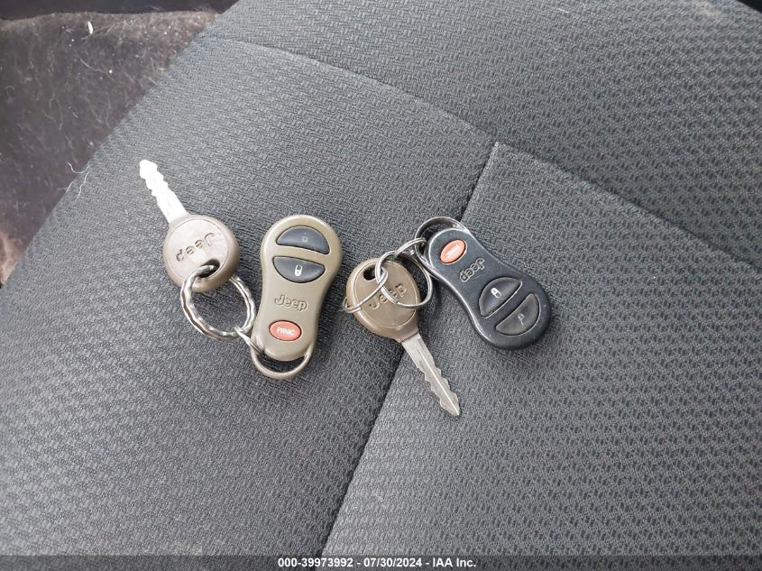 2003 Jeep Grand Cherokee Laredo VIN: 1J4GW48S63C532666 Lot: 39973992