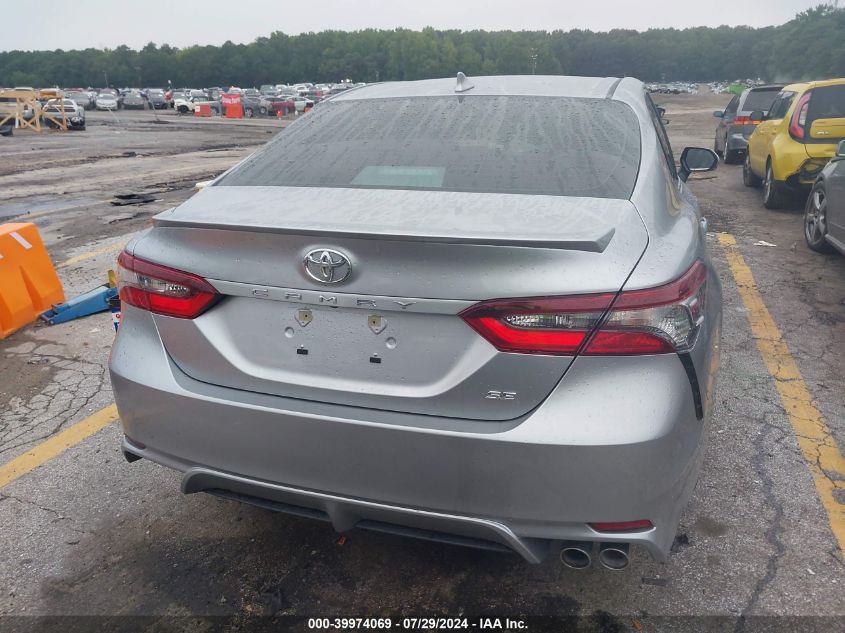 4T1G11AK5RU898078 2024 TOYOTA CAMRY - Image 16