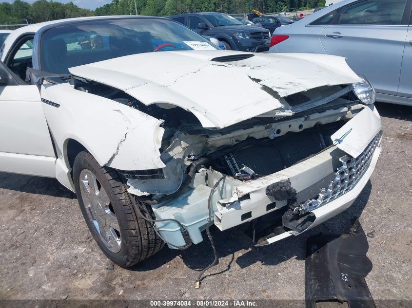 2002 Ford Thunderbird VIN: 1FAHP60A82Y122738 Lot: 39974084