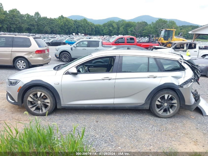 2018 Buick Regal Tourx Essence VIN: W04GV8SXXJ1155833 Lot: 39974114