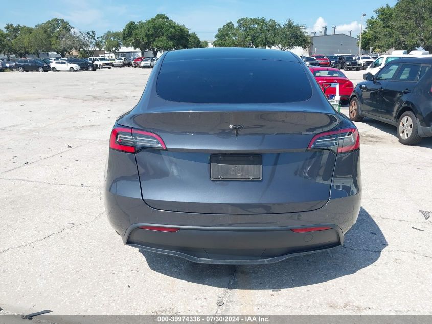 2021 Tesla Model Y Standard Range Rear-Wheel Drive VIN: 5YJYGDED2MF126384 Lot: 39974336