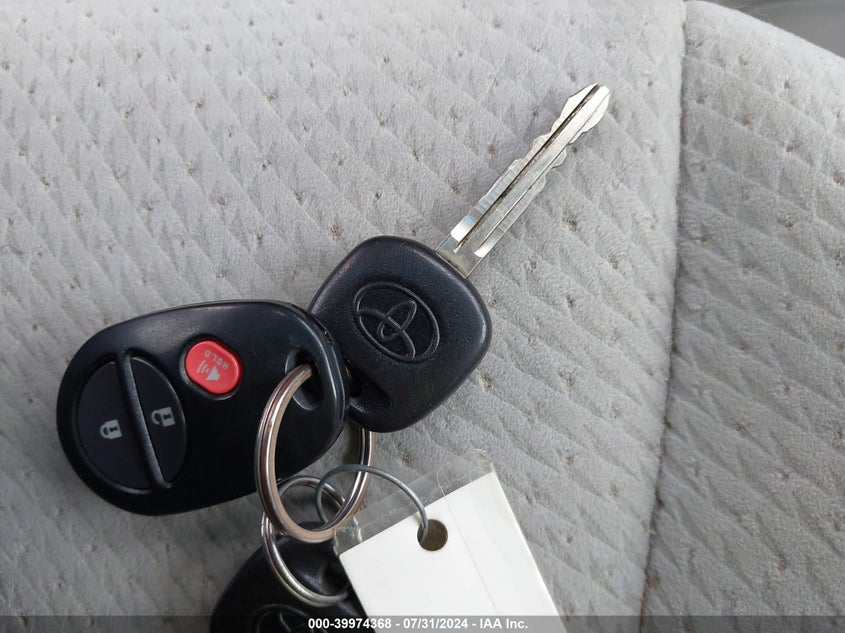 2012 Toyota Sienna Base 7 Passenger/Le 8 Passenger VIN: 5TDKA3DC2CS014415 Lot: 39974368