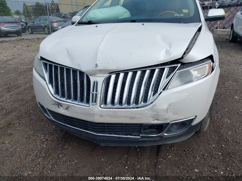 2011 Lincoln Mkx VIN: 2LMDJ8JK9BBJ25903 Lot: 39974524