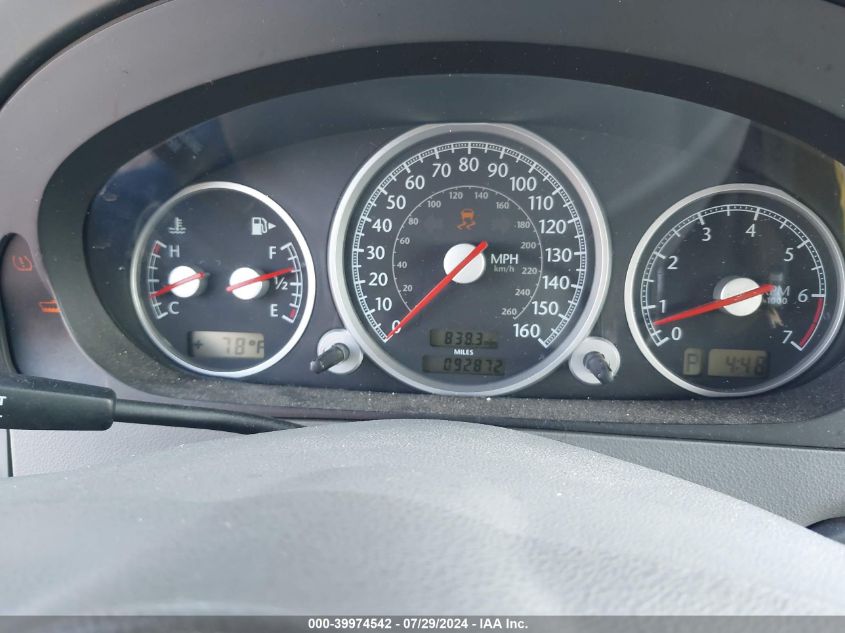 2004 Chrysler Crossfire Limited VIN: 1C3AN69L64X010913 Lot: 39974542