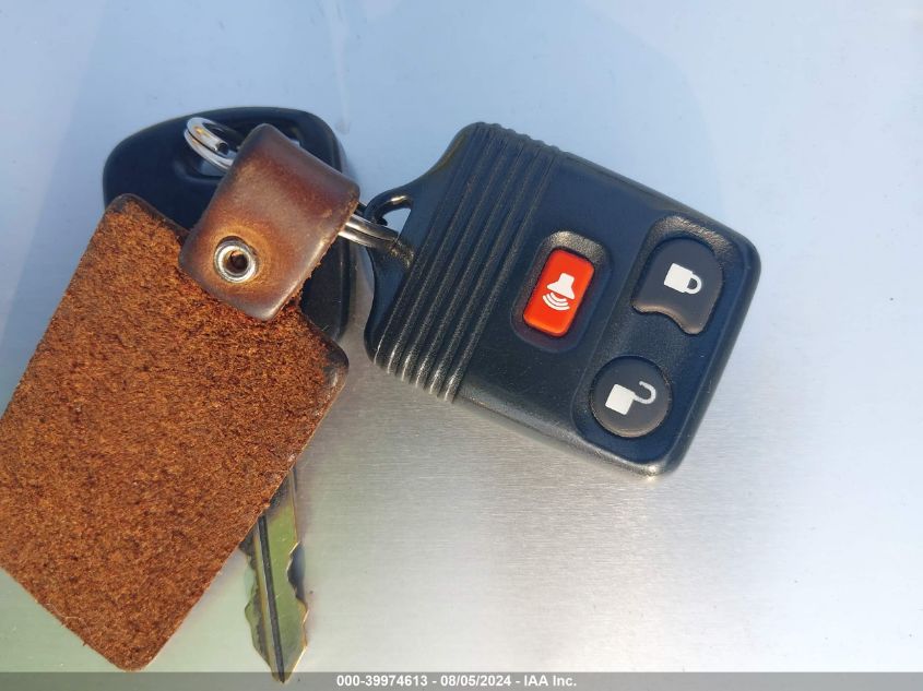 2001 Ford Escape Xlt VIN: 1FMYU03121KE98957 Lot: 39974613