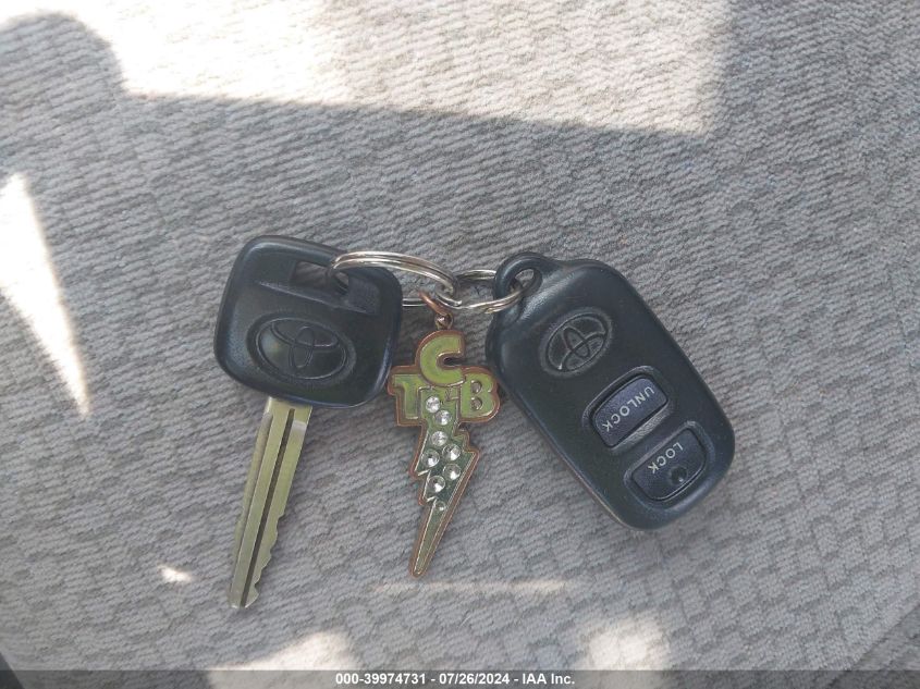 2003 Toyota Corolla Le VIN: 2T1BR32E03C087773 Lot: 39974731