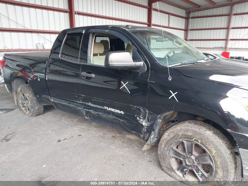 2012 Toyota Tundra Grade 4.6L V8 VIN: 5TFUM5F15CX027807 Lot: 39974751