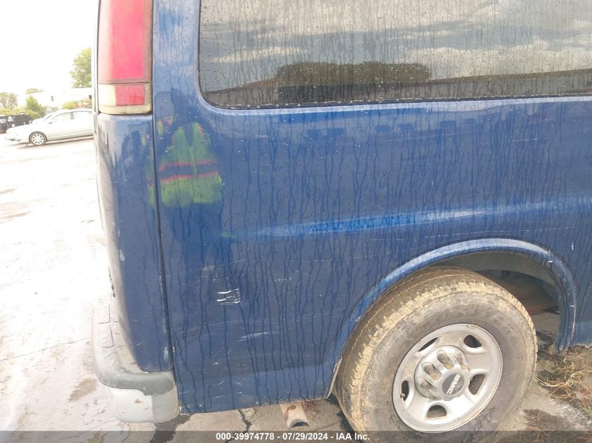 2002 GMC Savana Standard VIN: 1GJHG35R721174290 Lot: 39974778