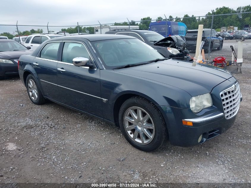 2007 Chrysler 300C VIN: 2C3LA63H77H700137 Lot: 39974858