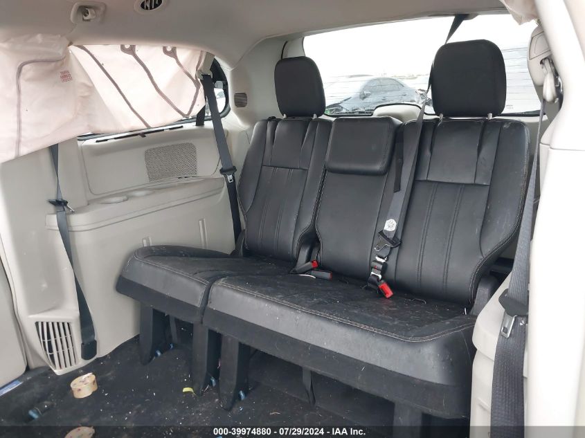 2015 Chrysler Town & Country Touring L VIN: 2C4RC1CG2FR693245 Lot: 39974880