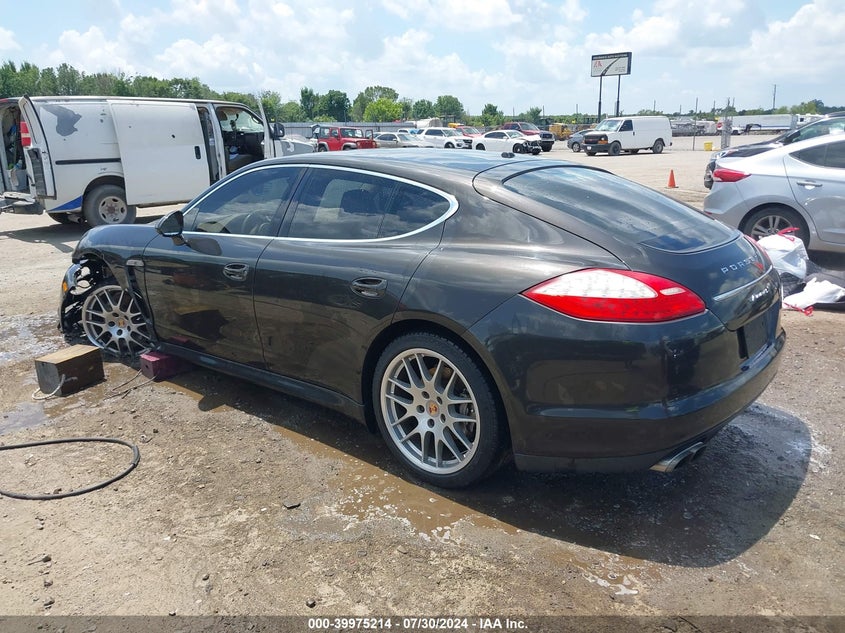 2013 PORSCHE PANAMERA S - WP0AB2A70DL060807