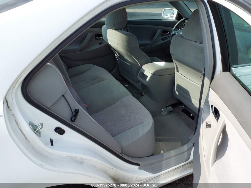 2010 Toyota Camry Le VIN: 4T1BF3EK7AU512542 Lot: 39975278