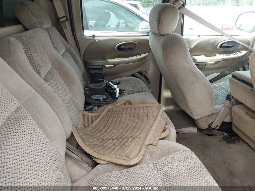 2001 Ford F-150 Harley-Davidson Edition/King Ranch Edition/Lariat/Xlt VIN: 1FTRW07L41KB57655 Lot: 39975440