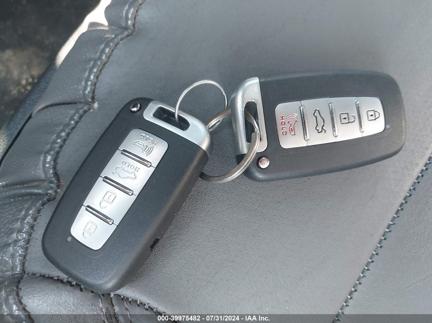 2011 Hyundai Sonata Limited VIN: 5NPEC4AC5BH005536 Lot: 39975482