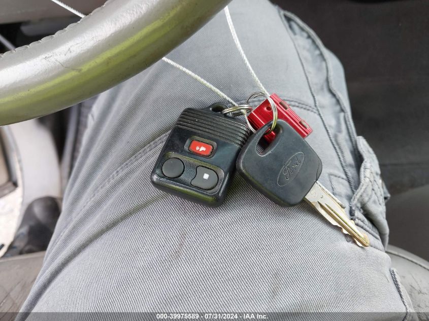 2001 Ford Excursion Xlt VIN: 1FMNU41L11EB79689 Lot: 39975589