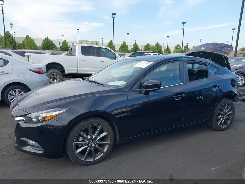 2018 Mazda Mazda3 Touring VIN: 3MZBN1V32JM201624 Lot: 39975766