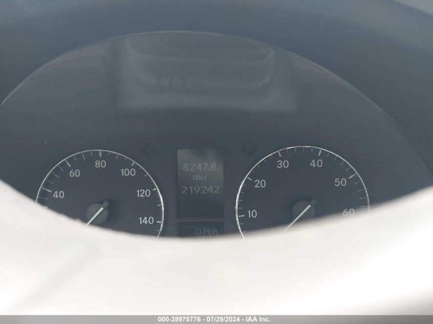 2005 Mercedes-Benz C 240 Luxury 4Matic VIN: WDBRF81J55F622575 Lot: 39975776