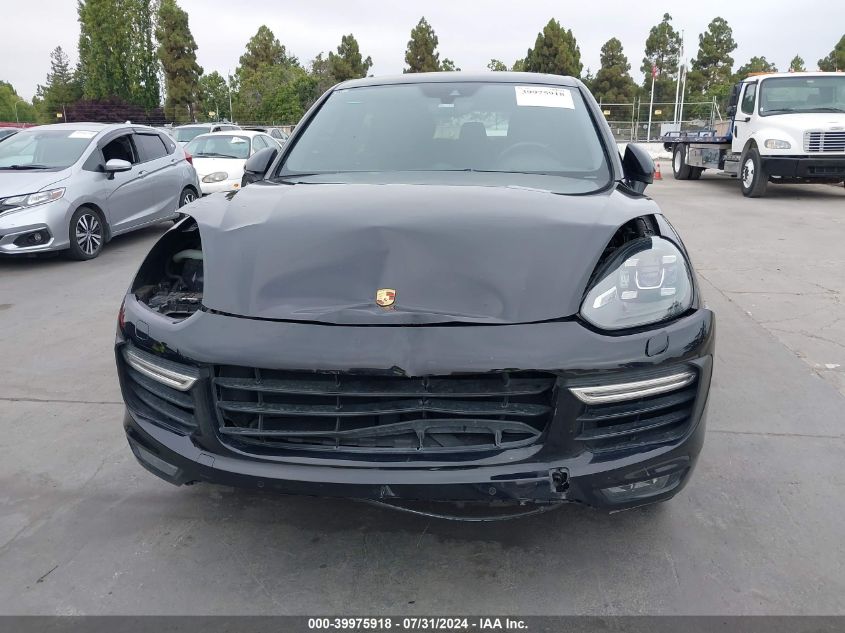 2015 Porsche Cayenne Turbo VIN: WP1AC2A25FLA80604 Lot: 39975918