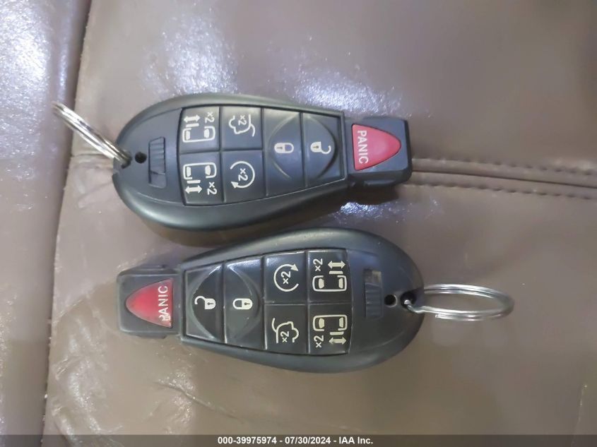 2013 Chrysler Town & Country Limited VIN: 2C4RC1GG2DR712321 Lot: 39975974