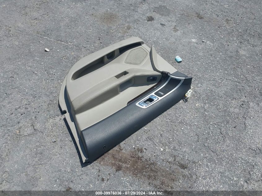 2013 Ford Explorer Limited VIN: 1FM5K7F8XDGB12447 Lot: 39976036