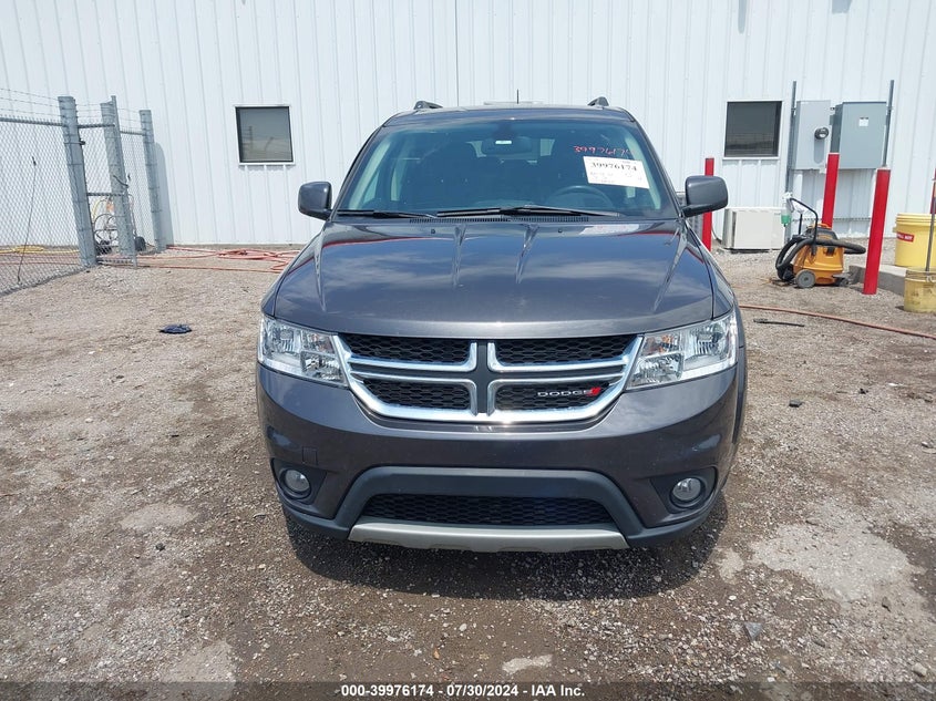 VIN 3C4PDCBB7KT862432 2019 DODGE JOURNEY SE