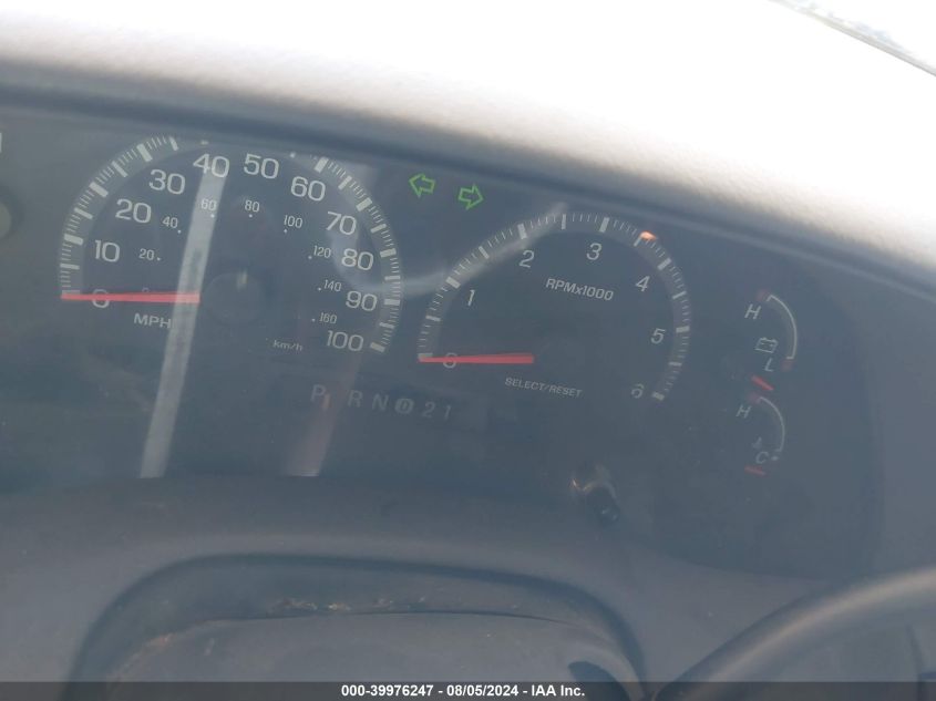 2002 Ford F-150 Lariat/Xlt VIN: 1FTRW07L82KE25737 Lot: 39976247