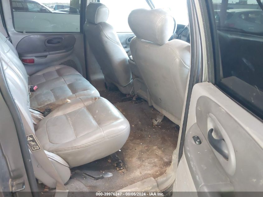 2002 Ford F-150 Lariat/Xlt VIN: 1FTRW07L82KE25737 Lot: 39976247