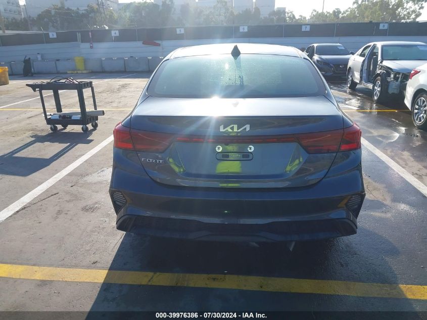 2023 Kia Forte Lxs VIN: 3KPF24ADXPE563815 Lot: 39976386