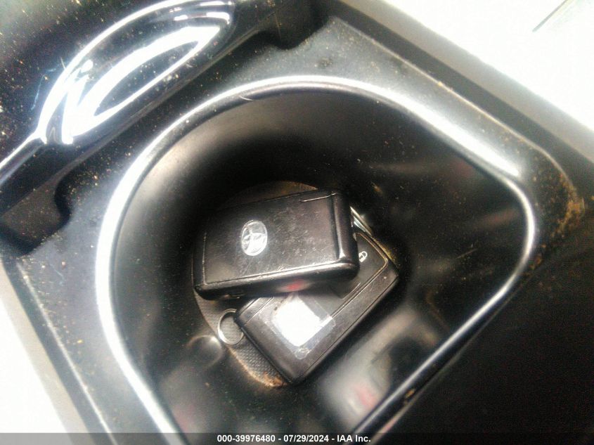 2007 Toyota Prius VIN: JTDKB20U277617242 Lot: 39976480