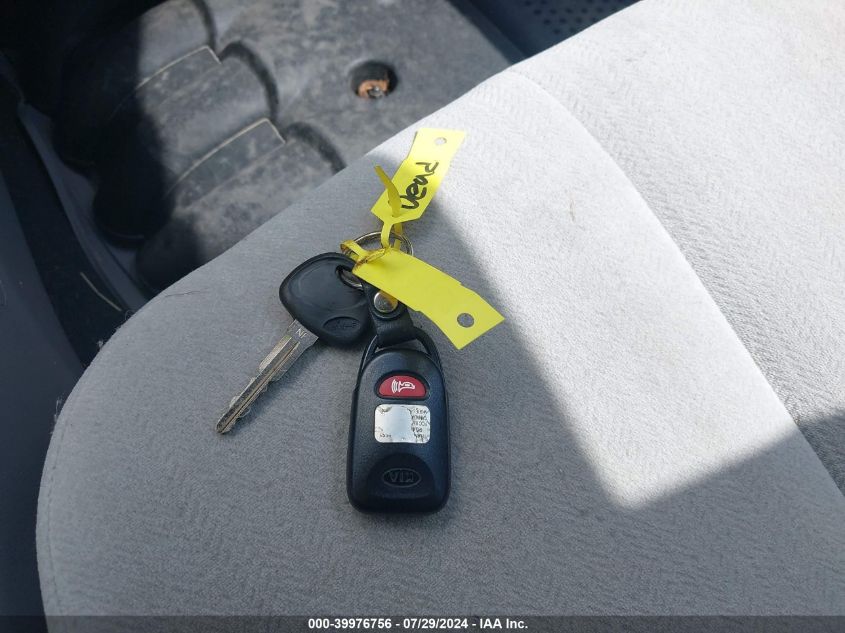 2007 Kia Optima Lx VIN: KNAGE123375148893 Lot: 39976756