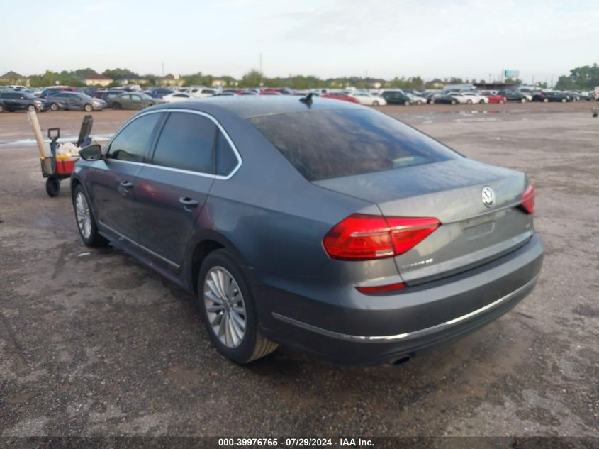 2016 VOLKSWAGEN PASSAT SE - 1VWBS7A30GC021120